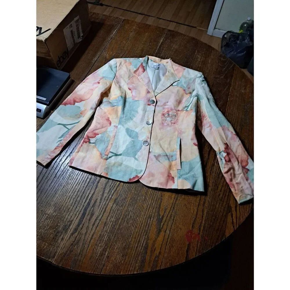 Small Size 4 Chicos 0 Long Sleeve VNeck Peach Green Cream Pink Jacket Blazer